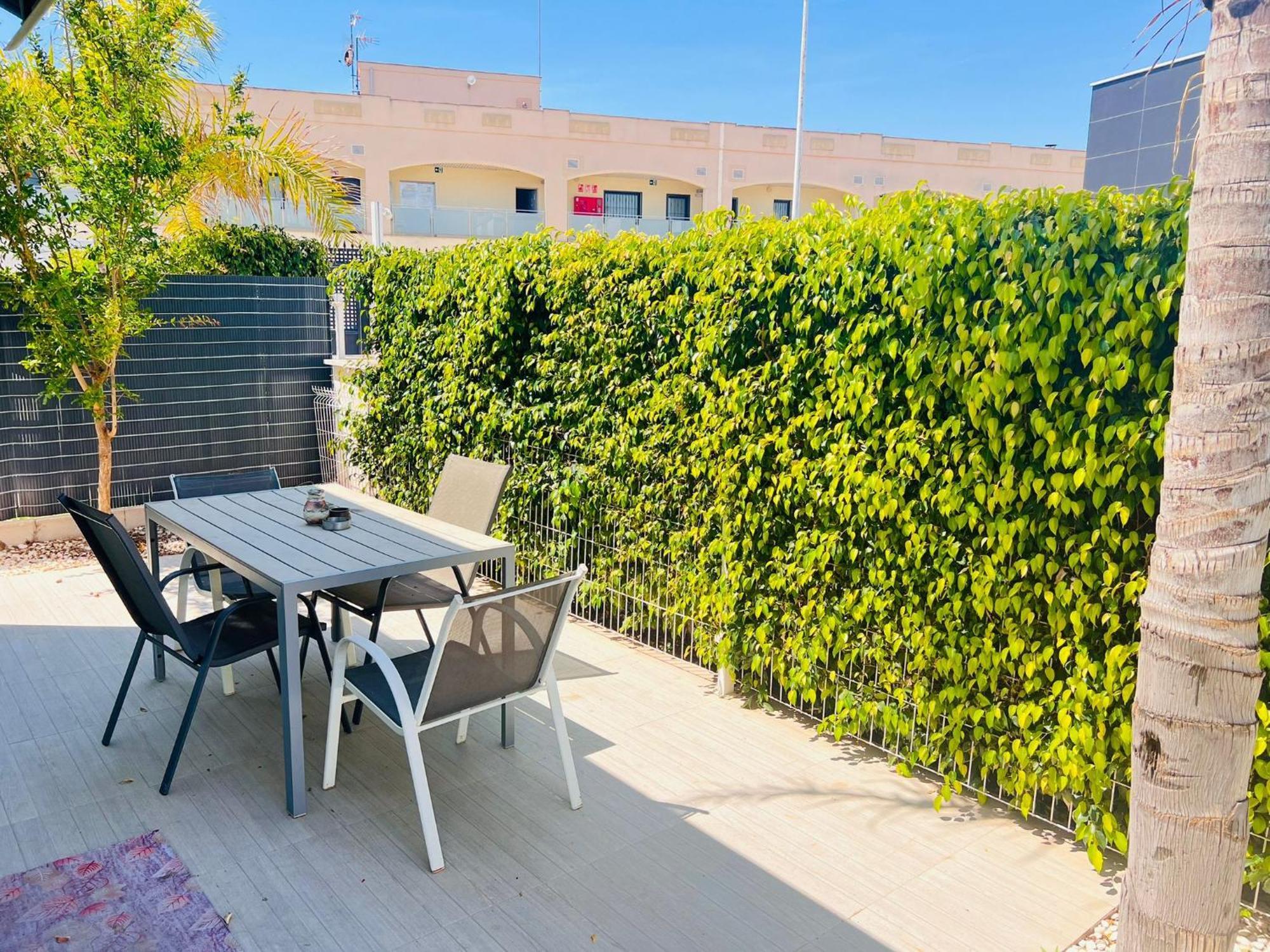 Villa Tindra Torrevieja Exterior photo